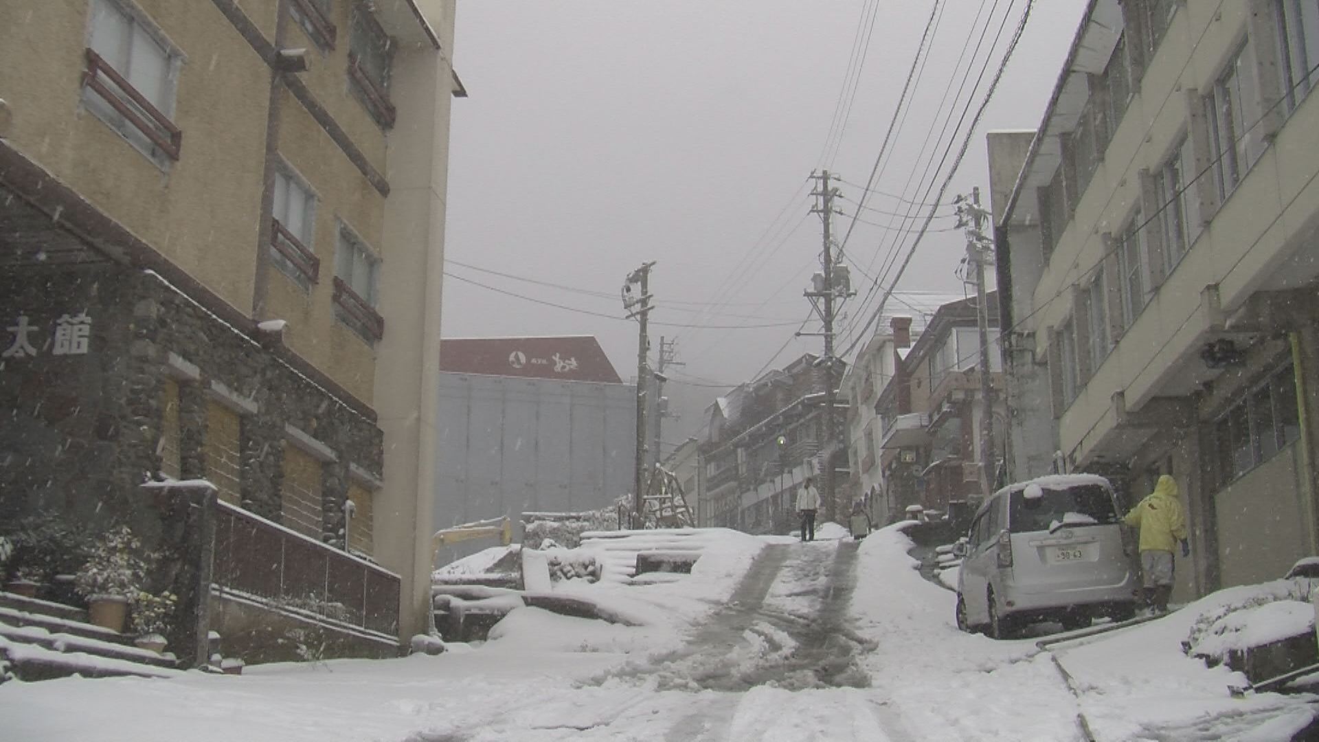 今季最低の冷え込み　山間部は積雪10㎝