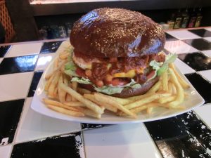 チリチーズビッグバーガー