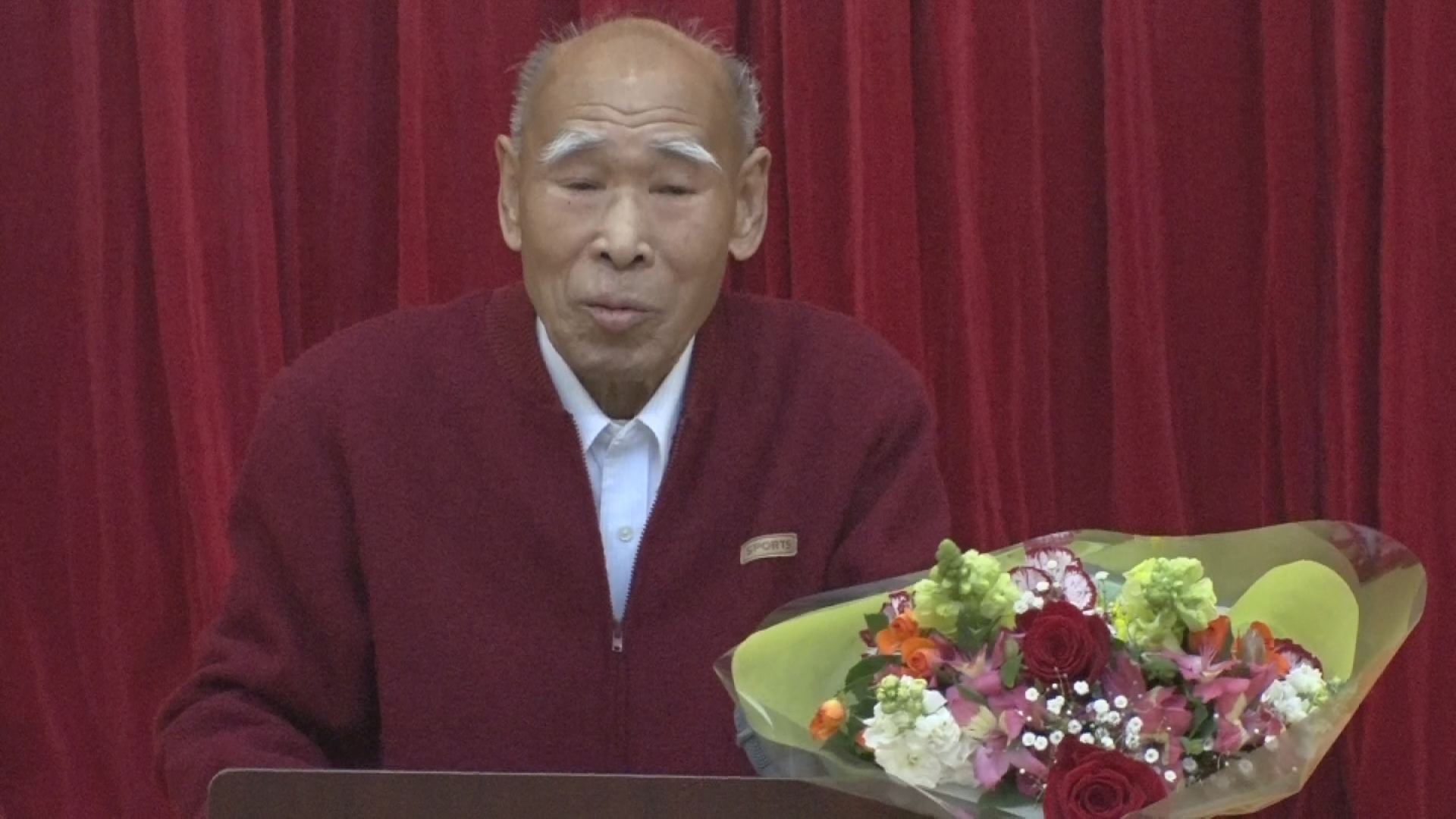 児童見守り30年 朝の顔“文峯堂さん”引退