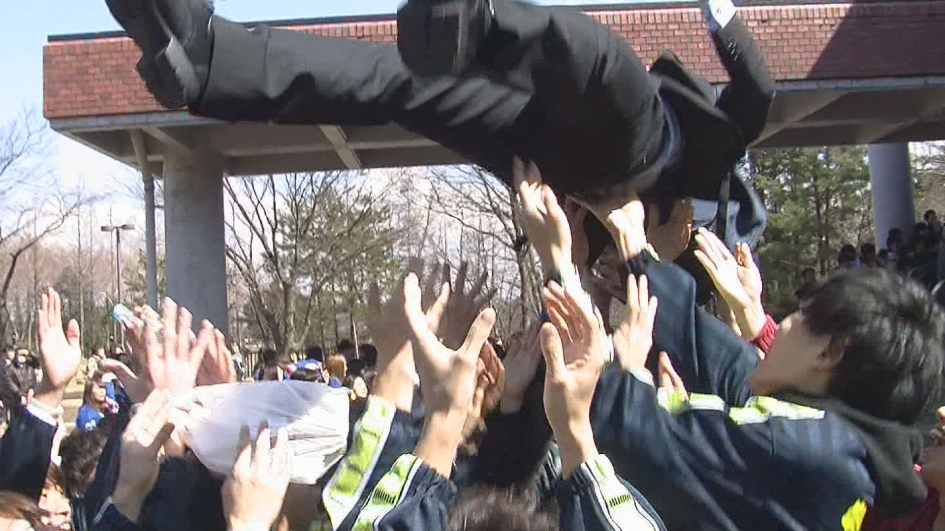 夢の実現へ決意新た 上教大168人が卒業
