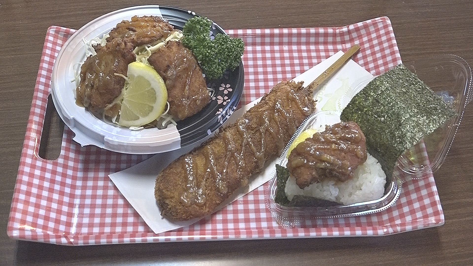 観桜会に“サメグルメ”上越の食文化をPR！