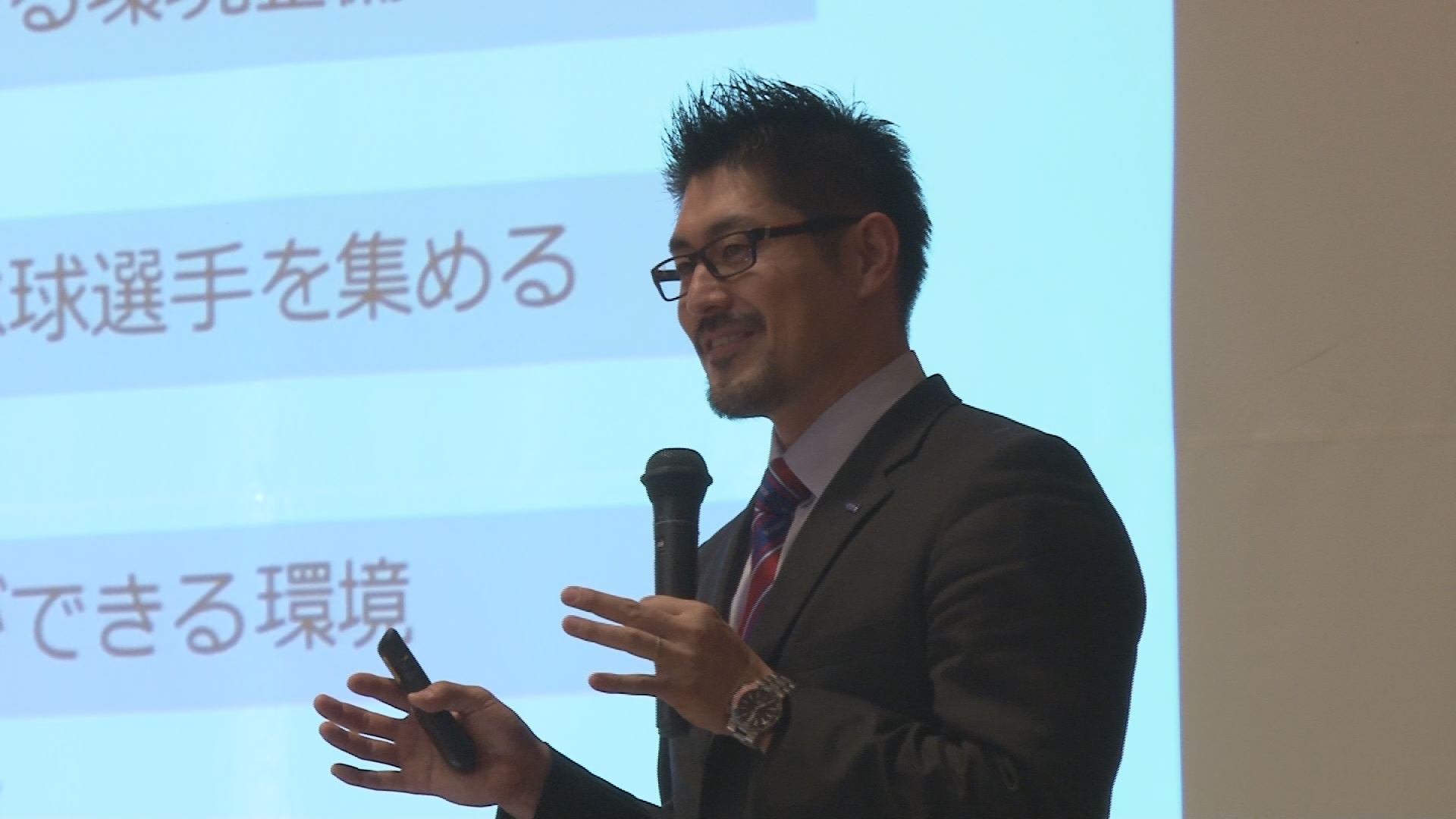 水球 青栁勧さんが講演　スポーツでまちおこし！