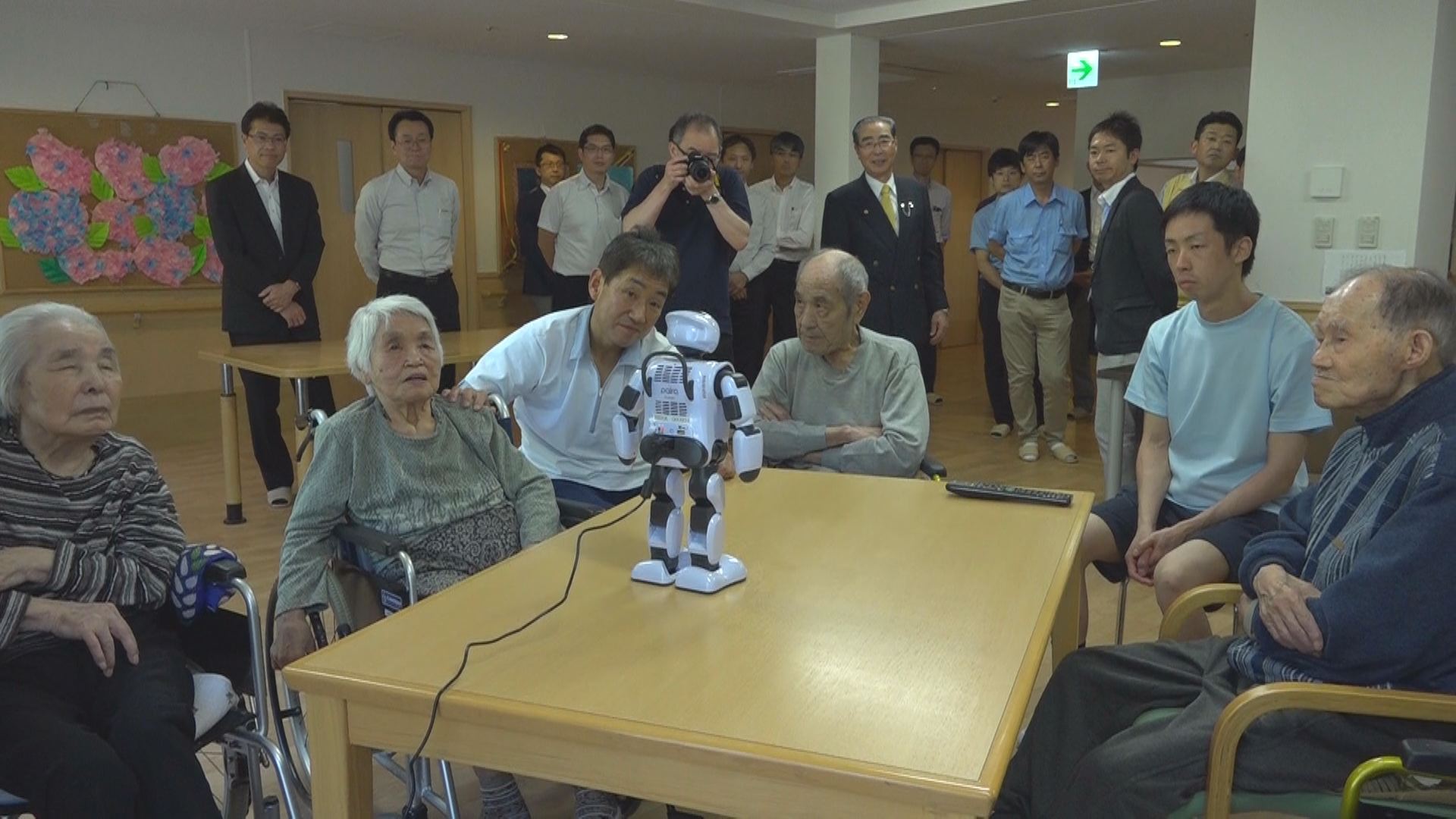 上越技術研究会 介護ロボット導入施設を見学