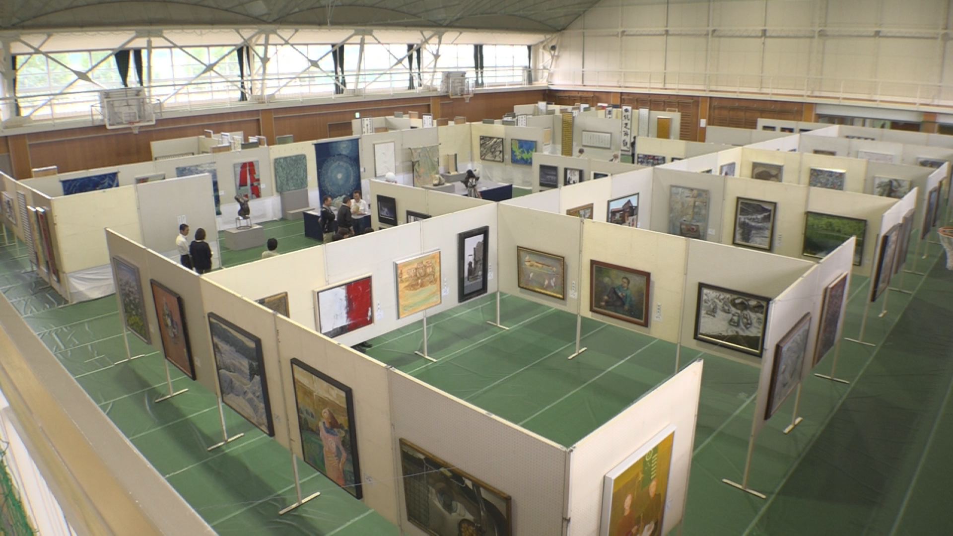 「県展」上越展はじまる　入賞作品一堂に！