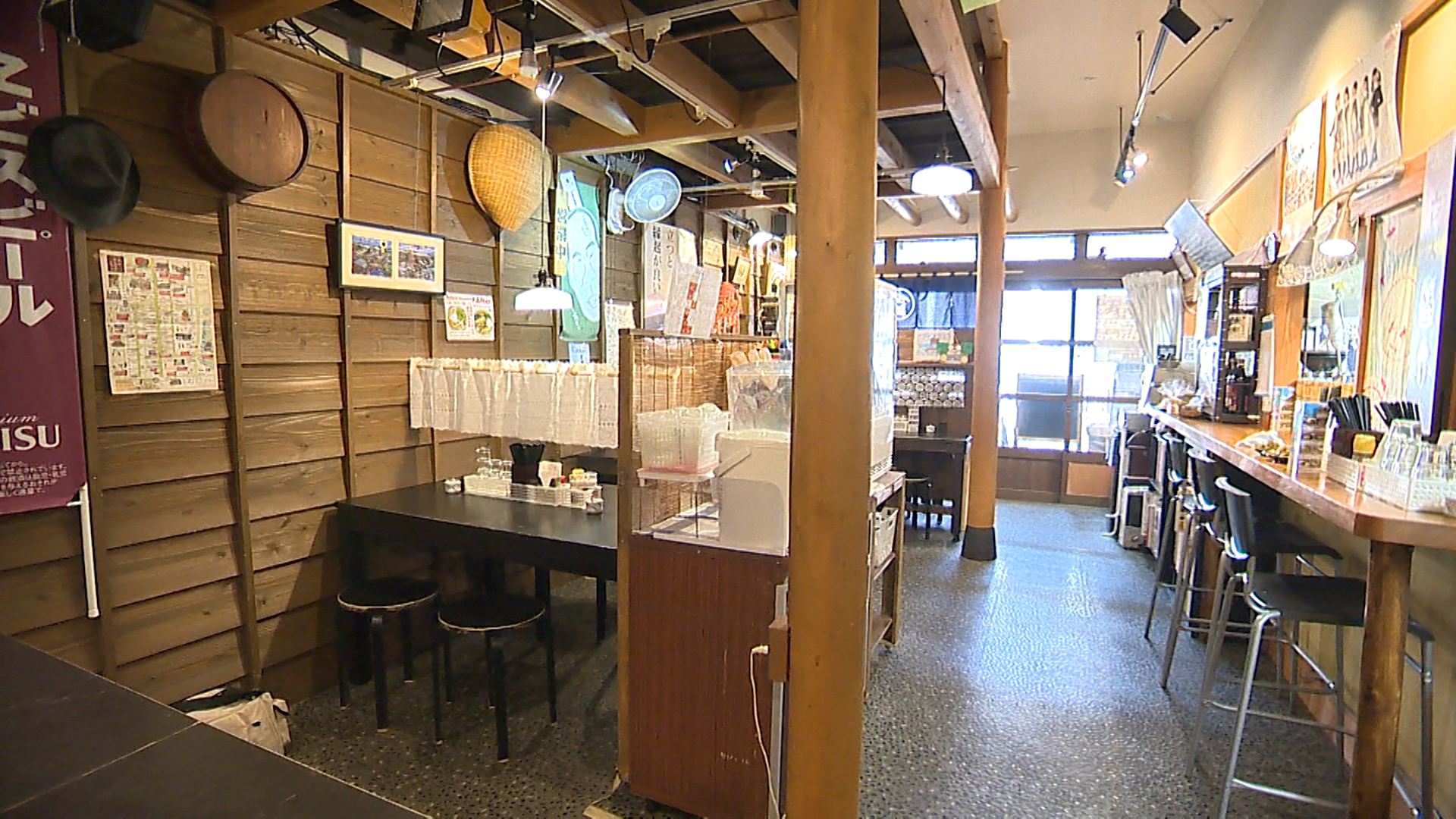 鶴越（店内）