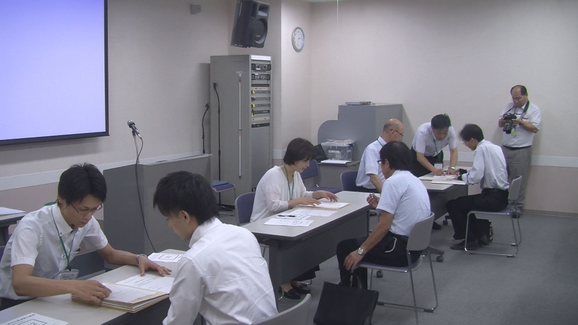 高校生の就活スタート  企業の求人3割増！