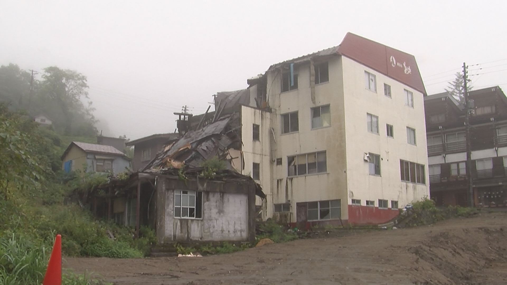 管理不適切な空家 4年で19軒解体・再利用