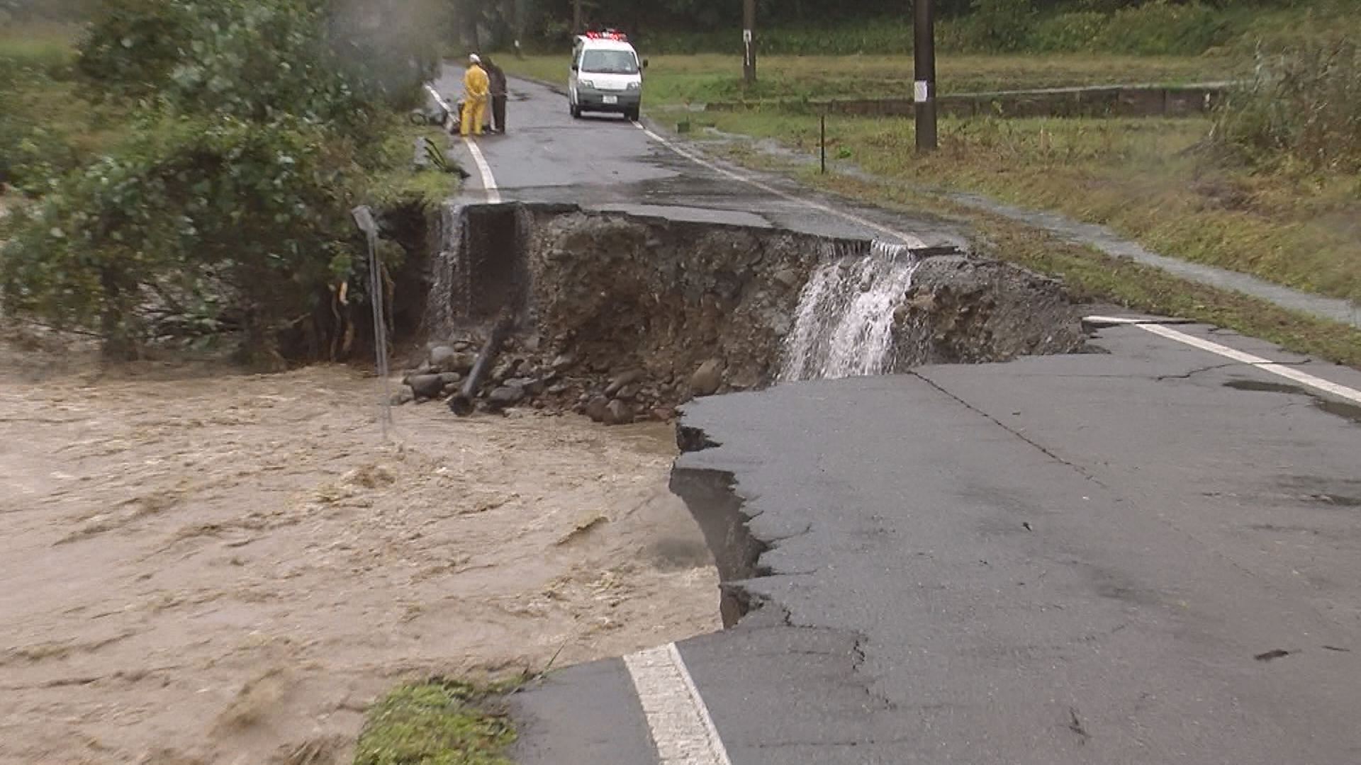 各地で10月観測史上最大の雨量 被害相次ぐ　