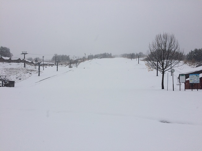 あすは雨 山間部は午後から雪