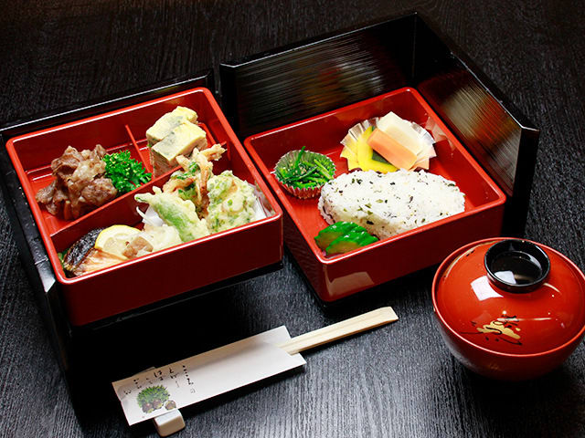 ランチ01