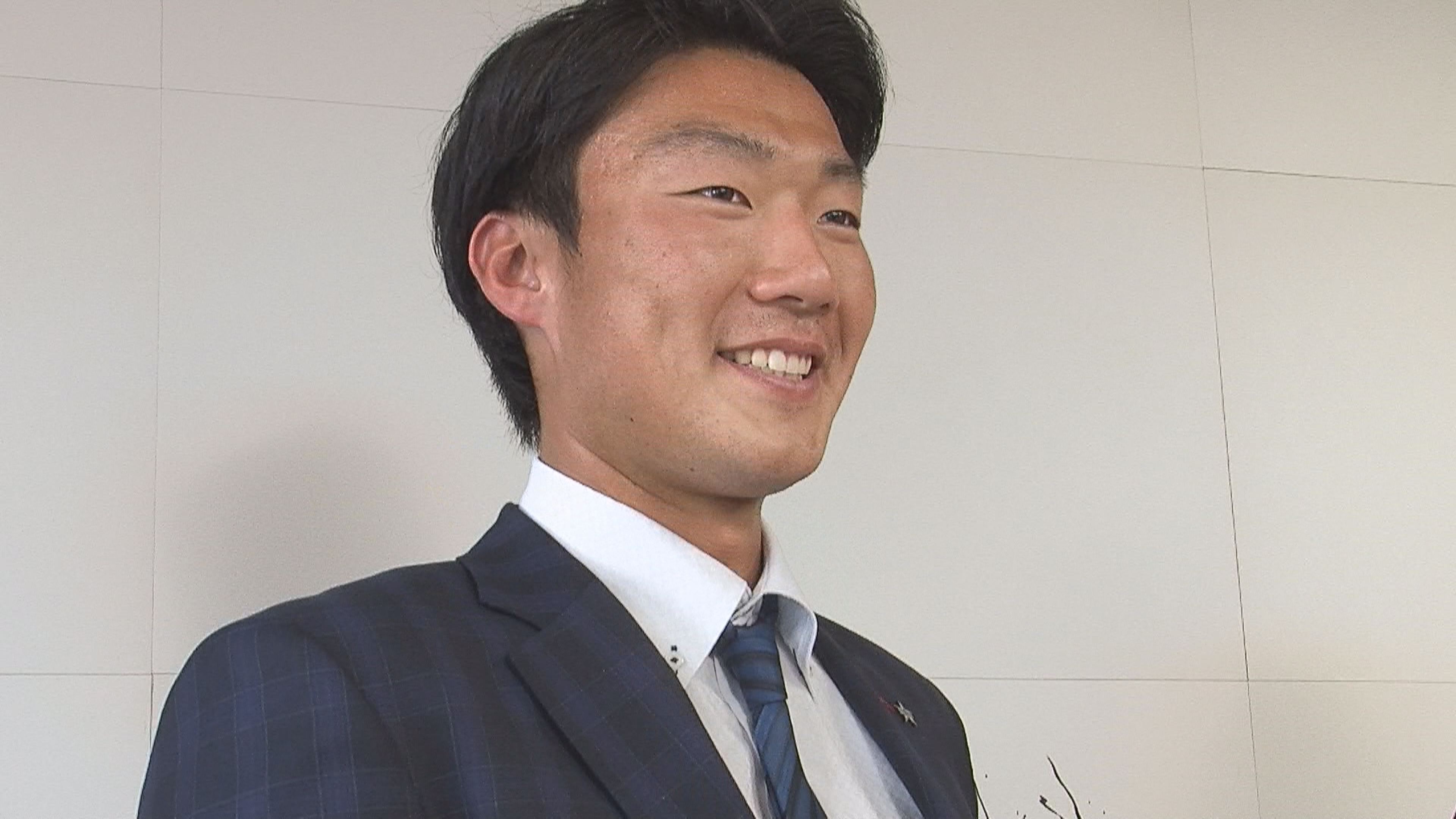 プロ野球 DeNA飯塚 １軍キャンプスタート