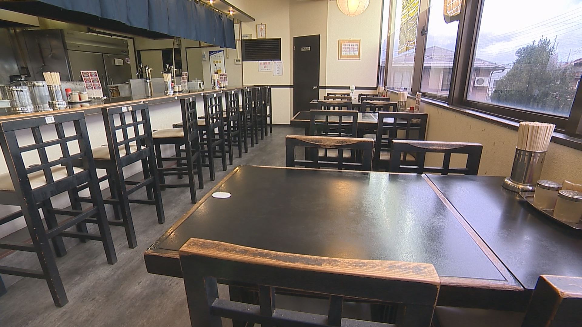 やまだ　店内