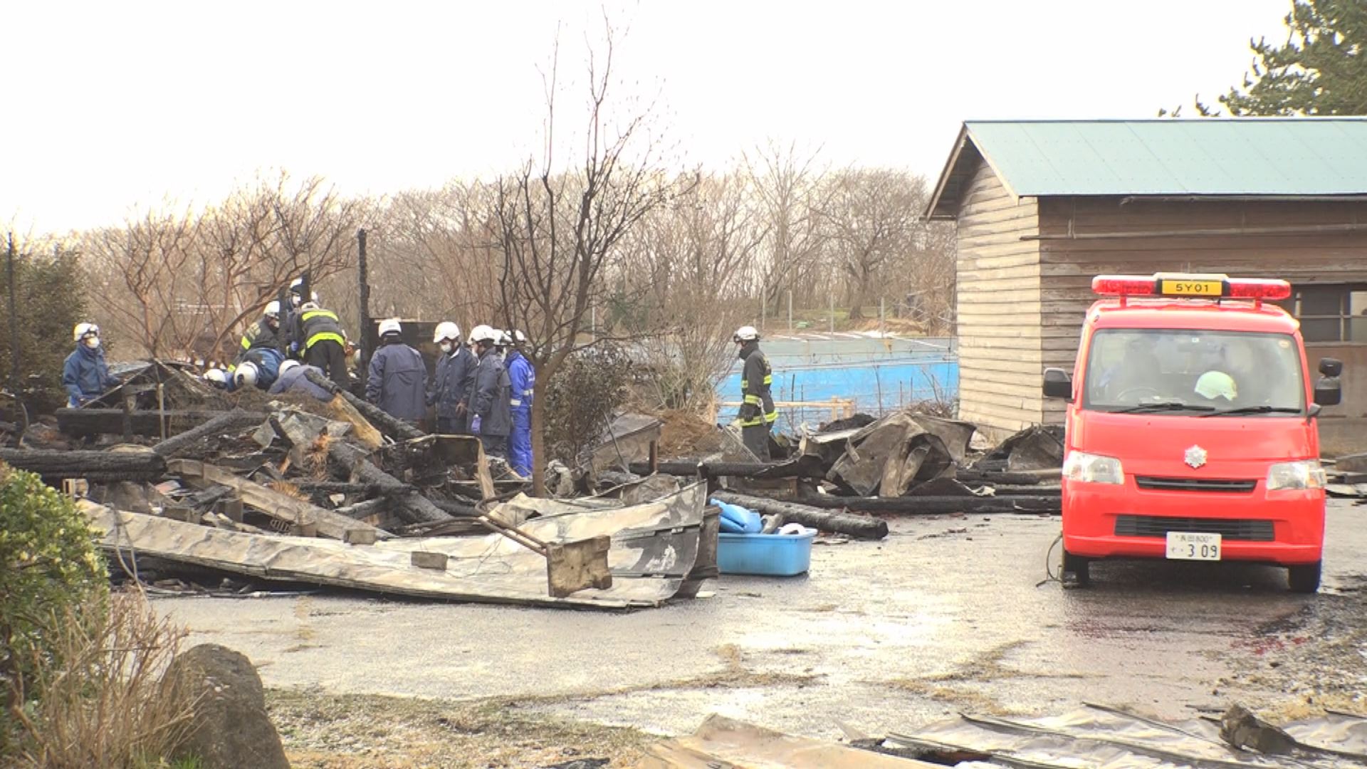 上越市大潟区雁子浜で住宅全焼 住民の安否確認
