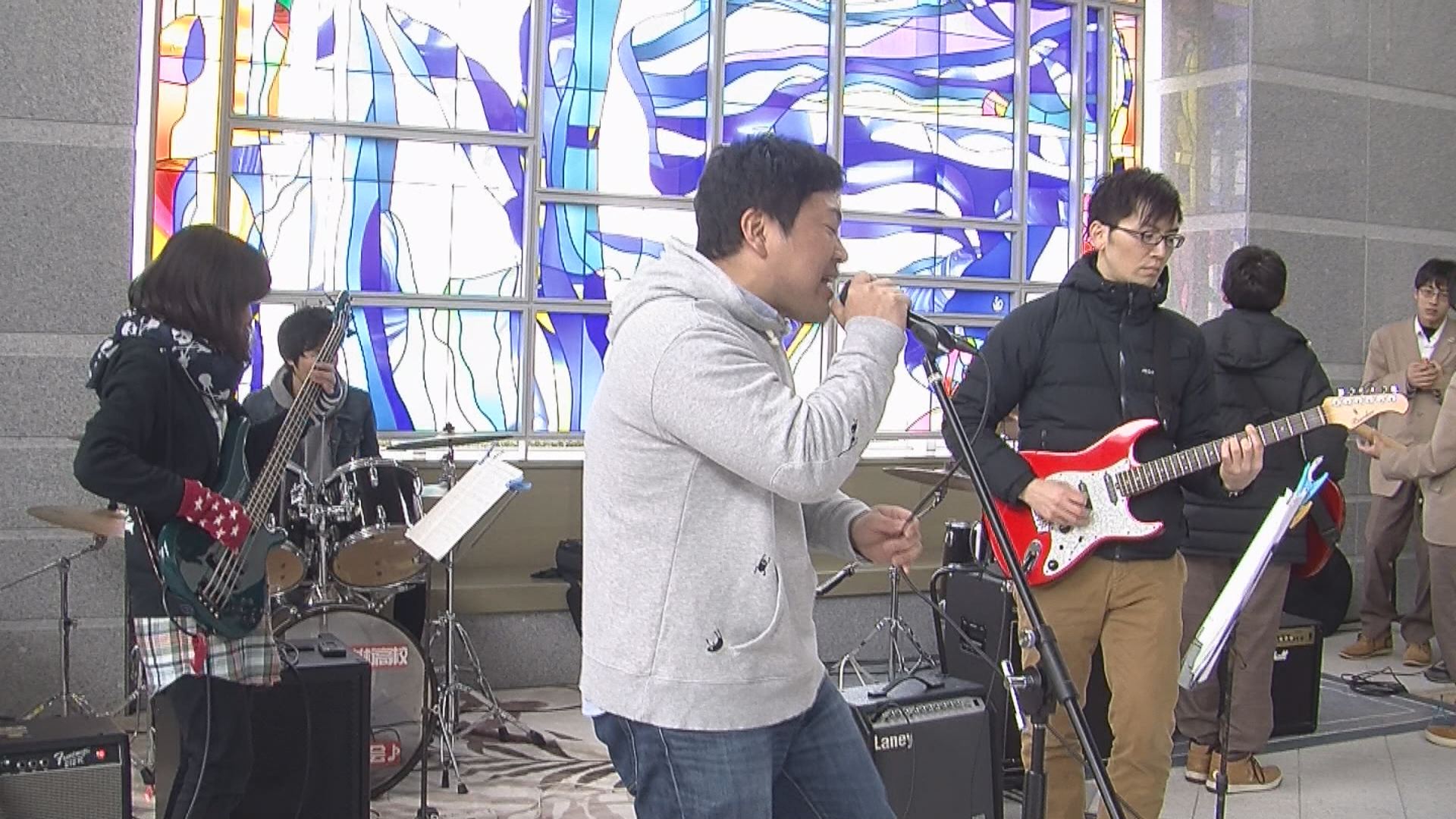 上越妙高駅３周年　ライブ&野菜市で盛り上げろ