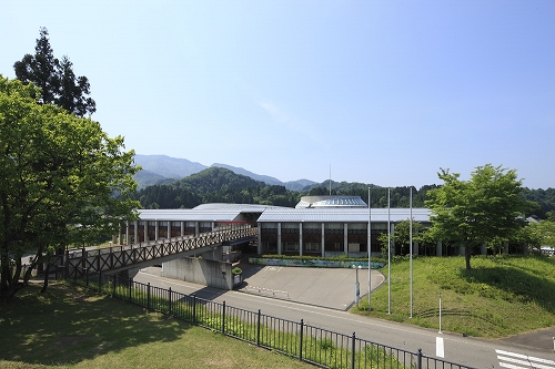 facility_010s