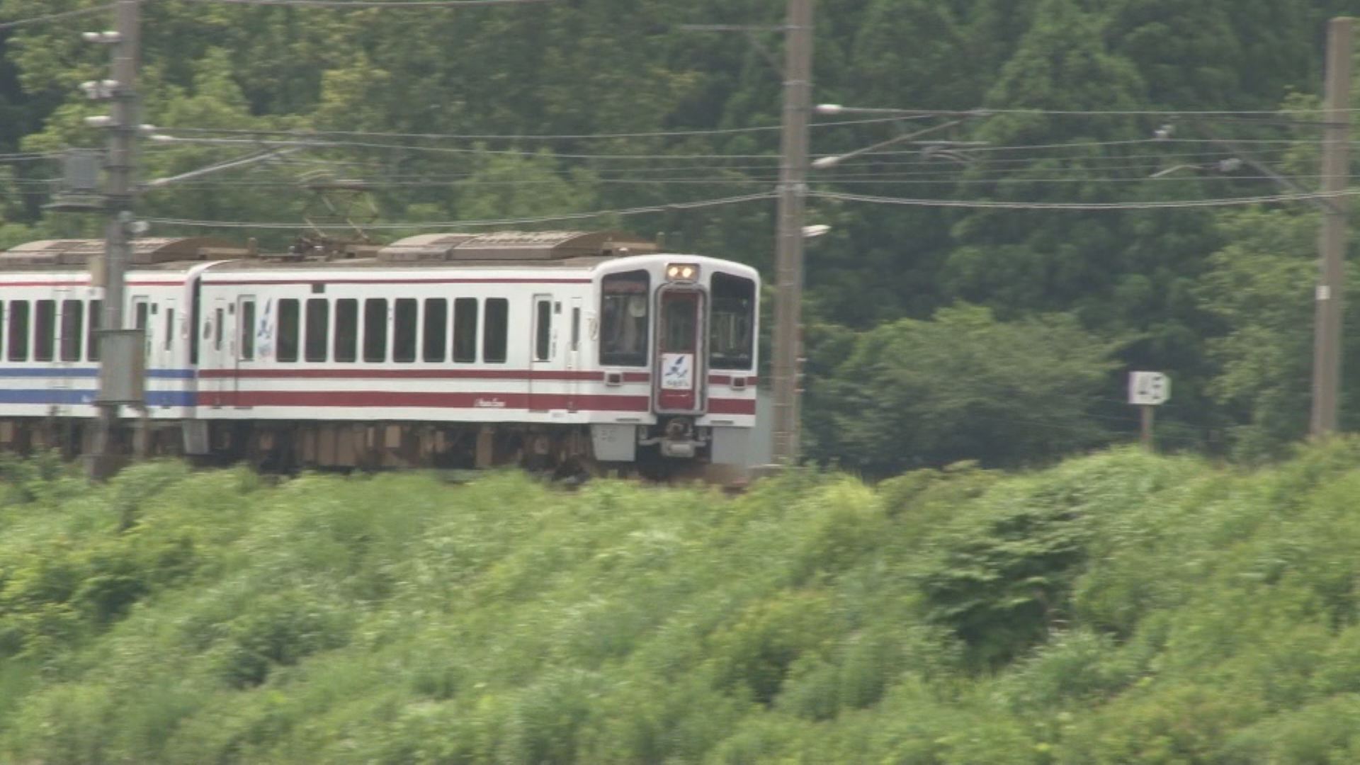 ほくほく線 旅客運賃10％引き上げ 12月1日から適用