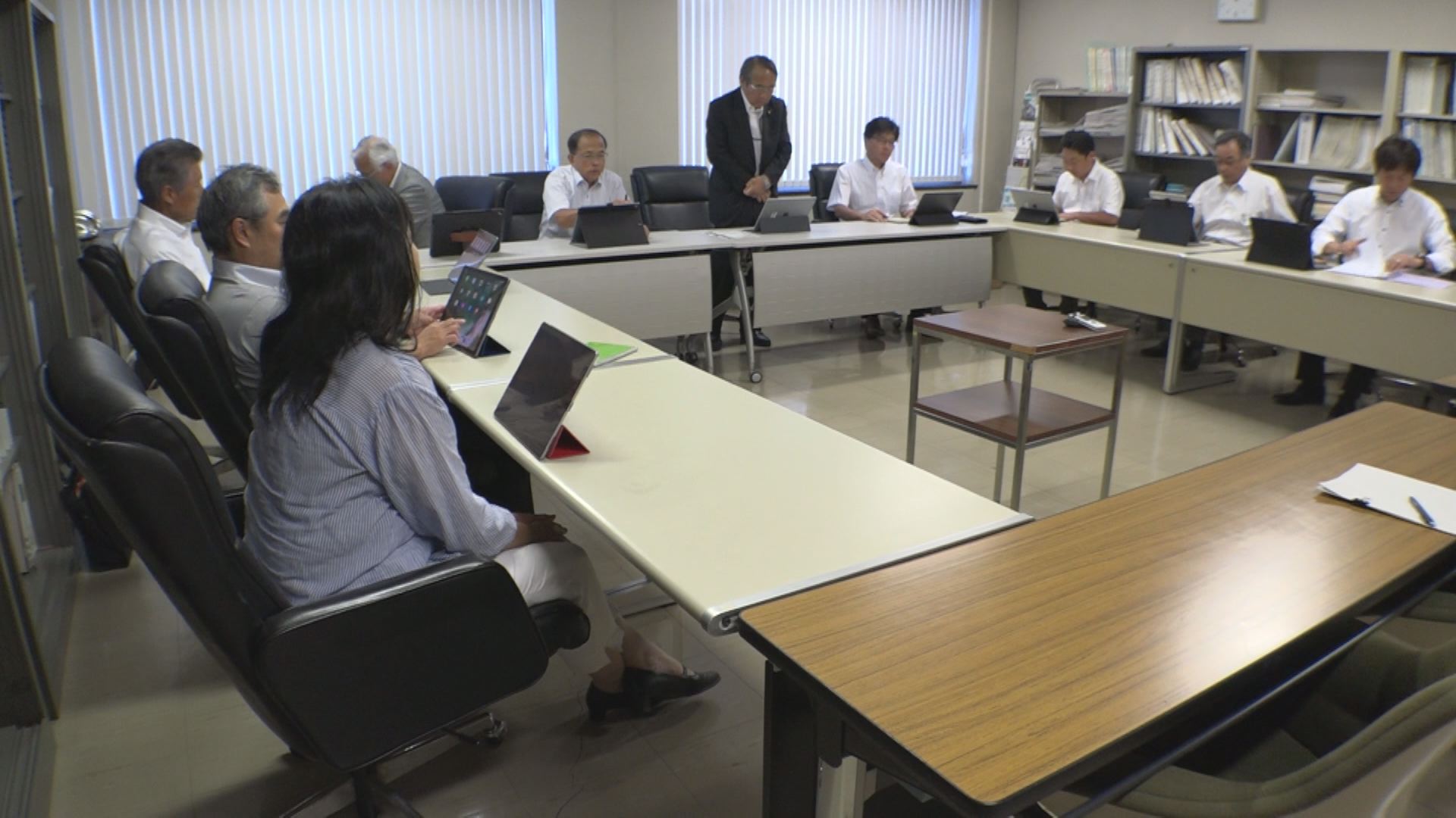 上越市議会 定数・報酬の検討委員会発足