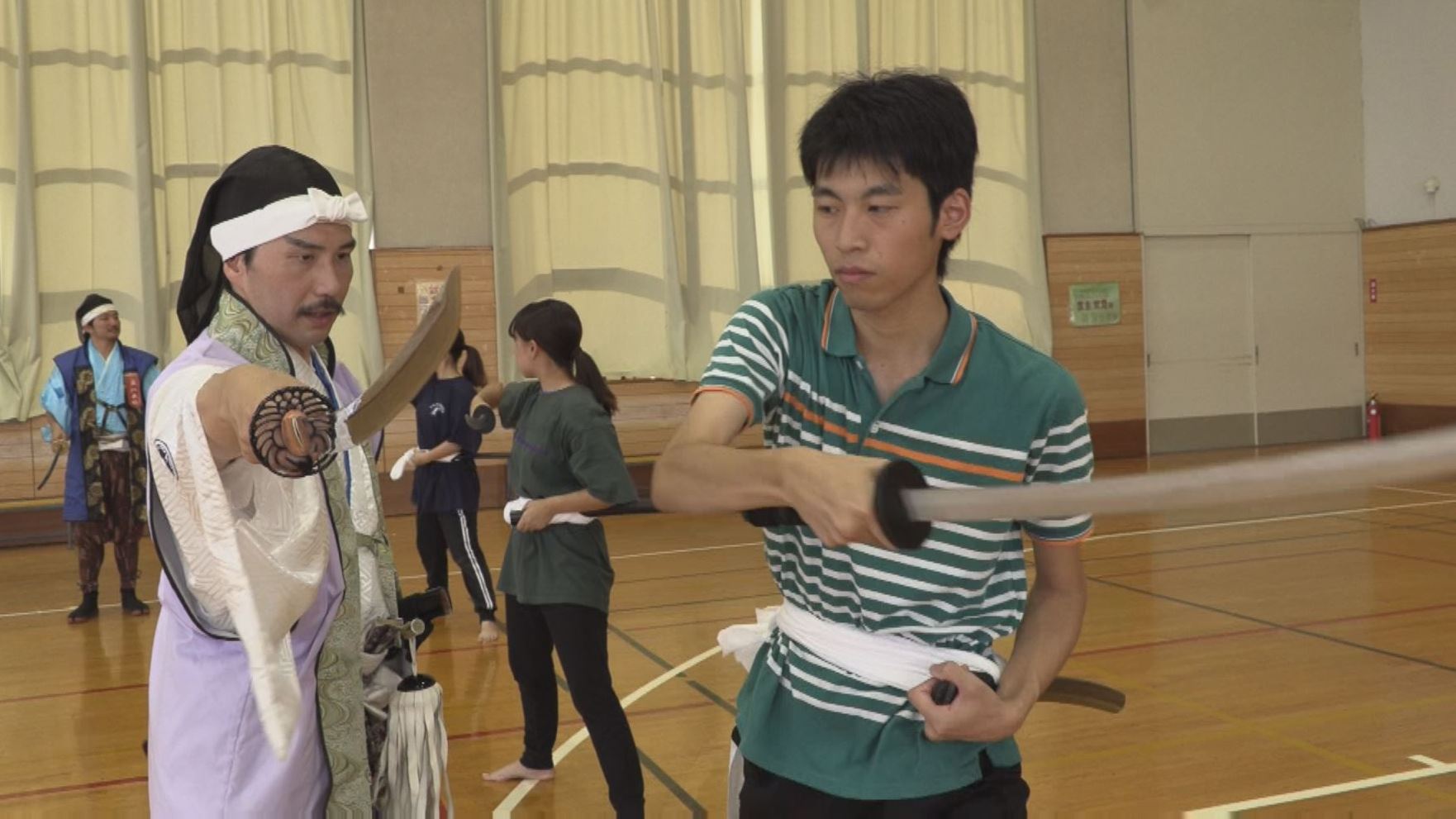 若武者いざ出陣！ 出陣行列に向け演武練習