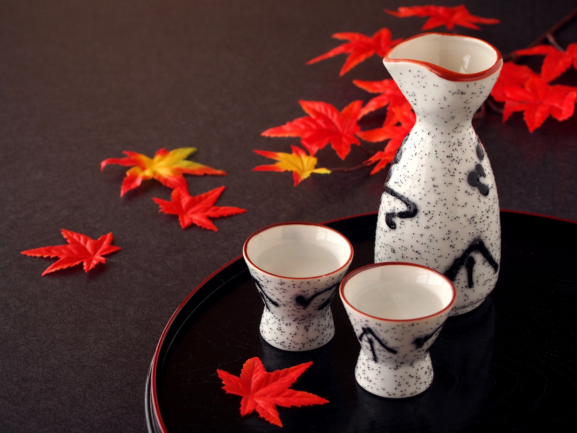 紅葉と酒