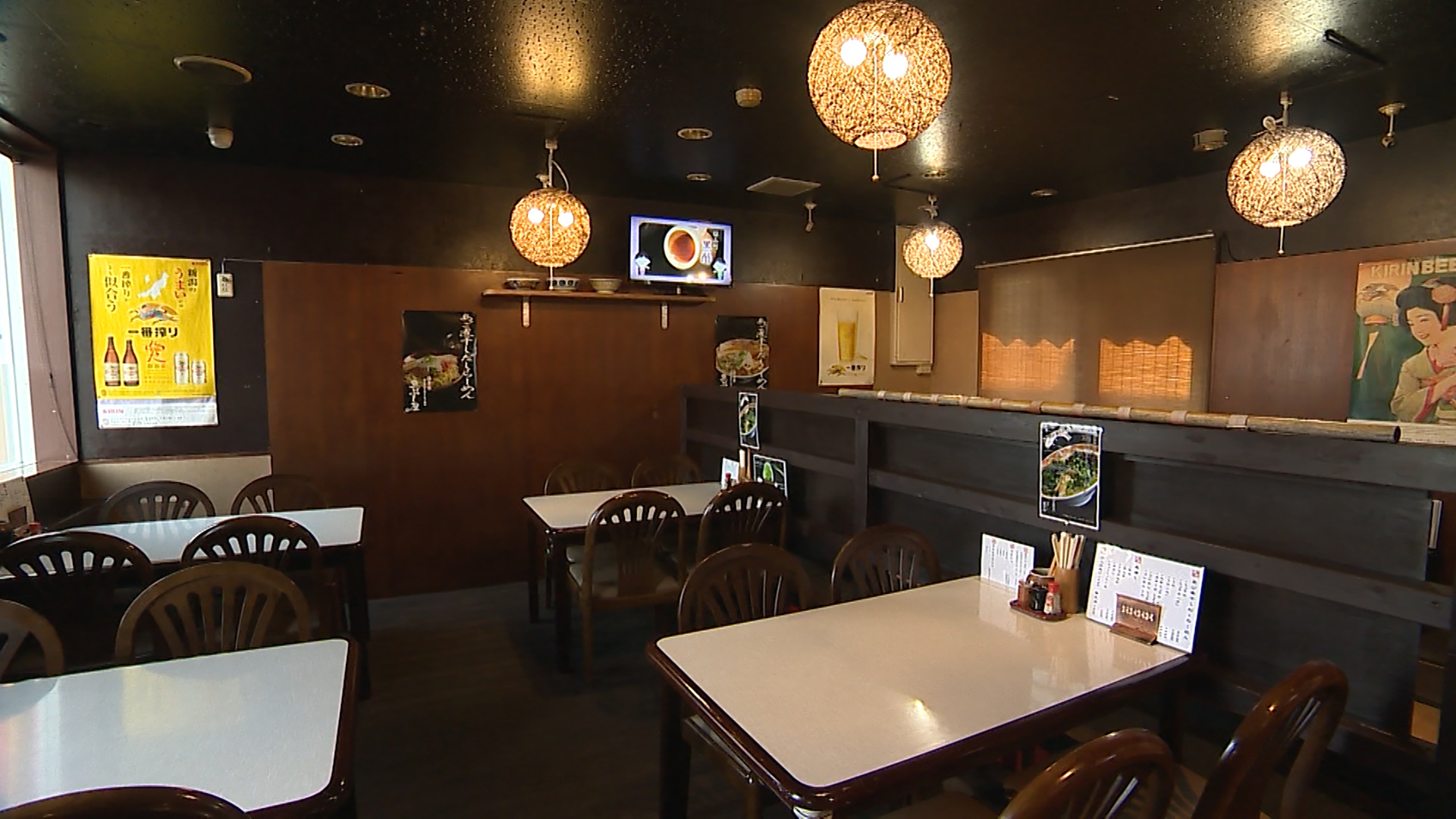 魚ぶし屋（店内）