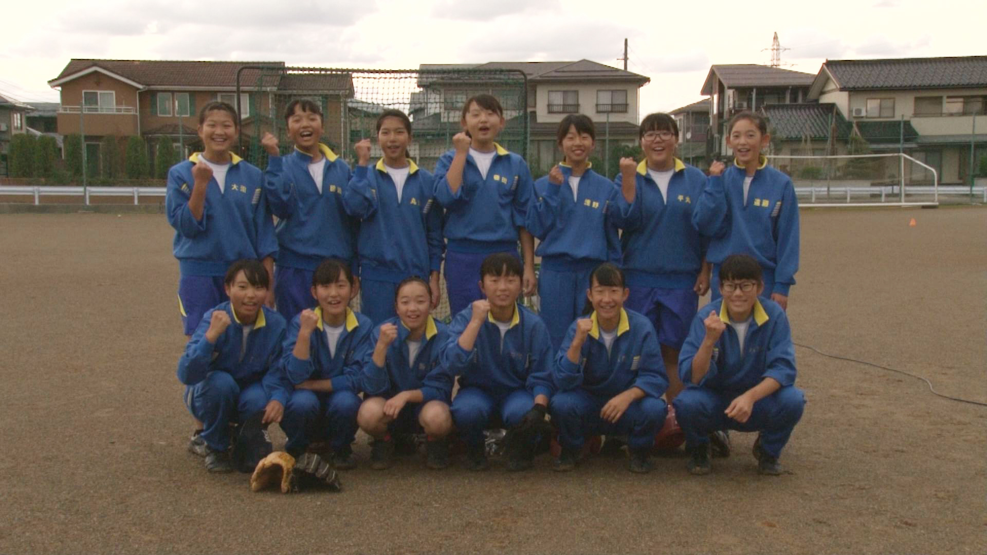春日中女子ソフトボール部 北信越大会へ 最後の調整に汗