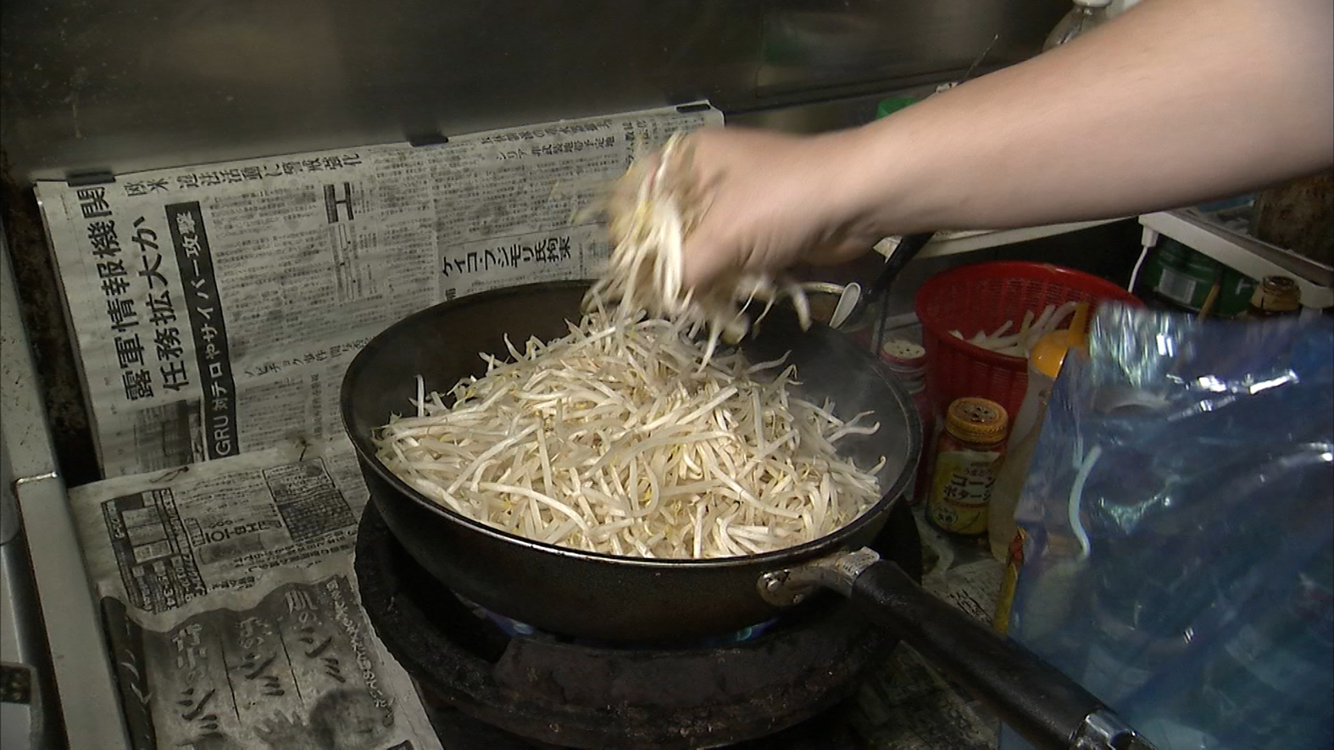 七福食堂（もやしラーメン大盛りもやしインサート）