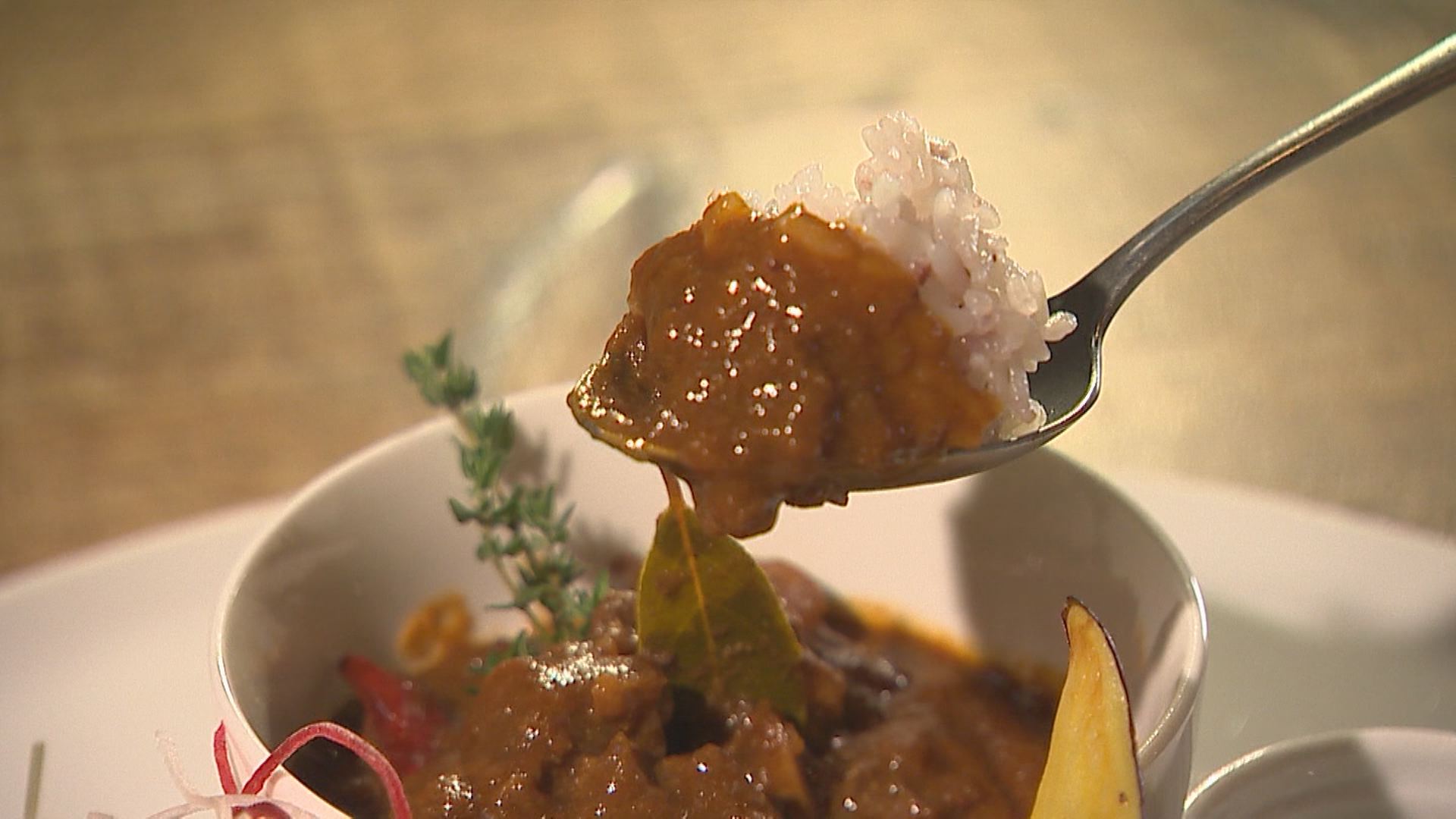 コルト　カレー上げ