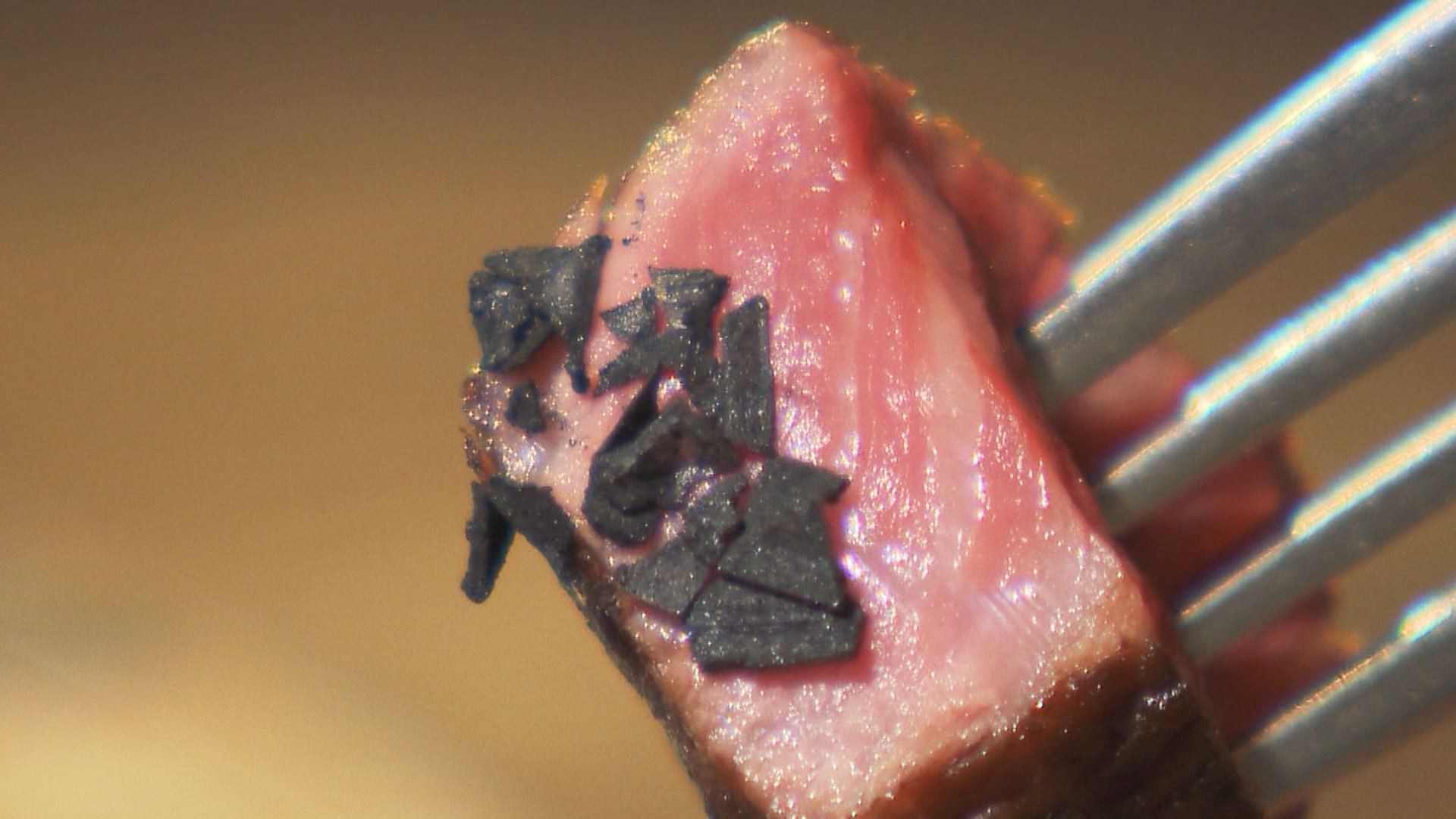 コルト　肉上げ