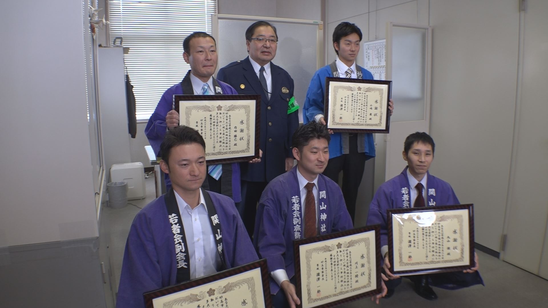 チームワークでお手柄！窃盗犯逮捕に貢献５人に感謝状