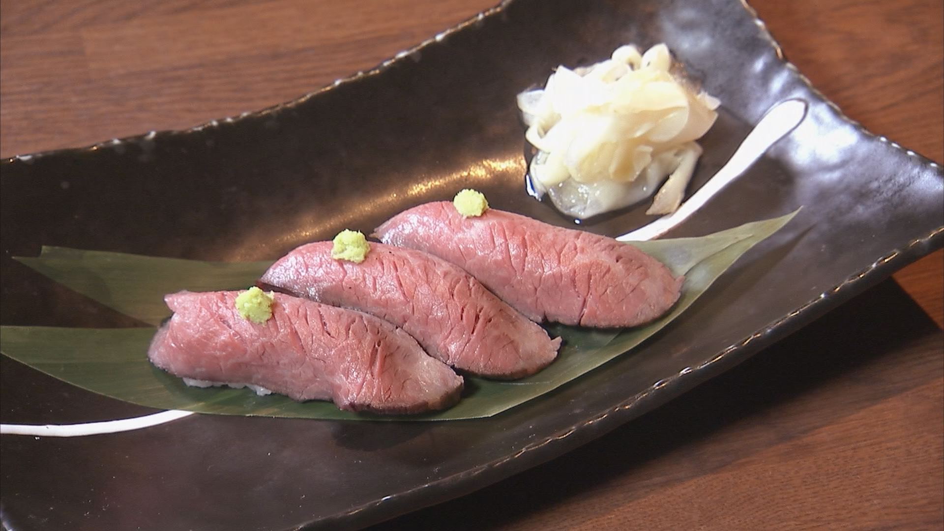 ぶあいそう　にぎり