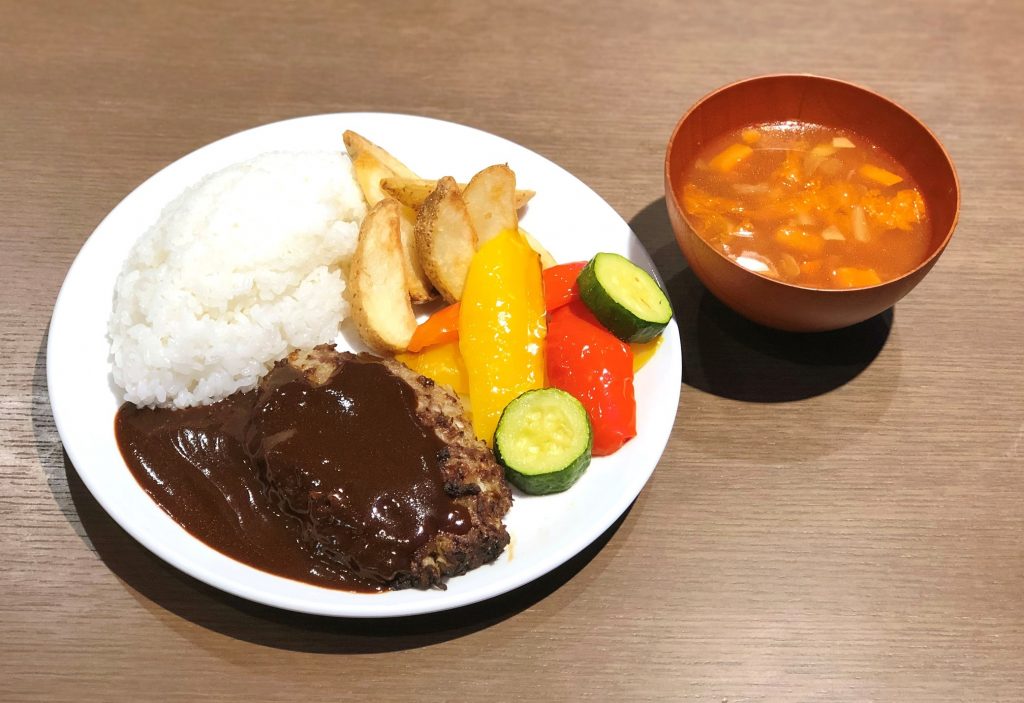 プレート