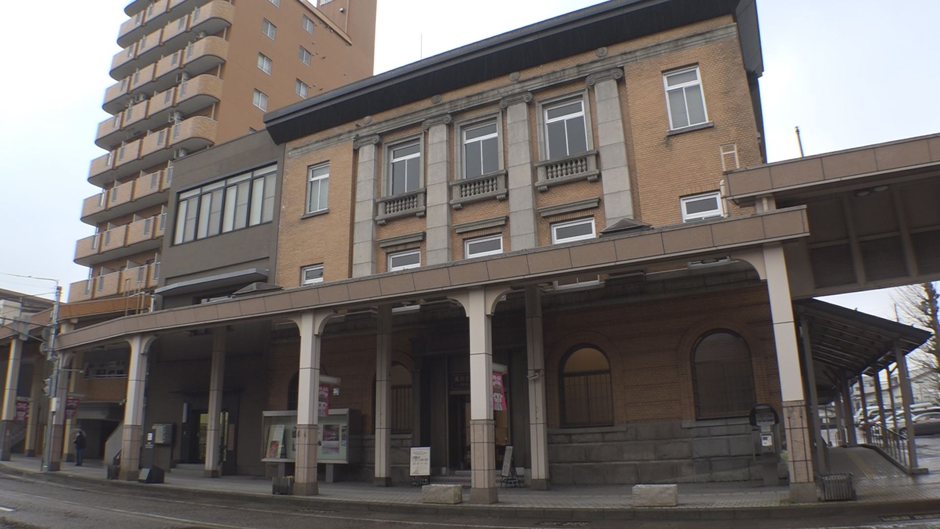 旧第四銀行高田支店と旧直江津銀行 上越市の文化財指定へ答申
