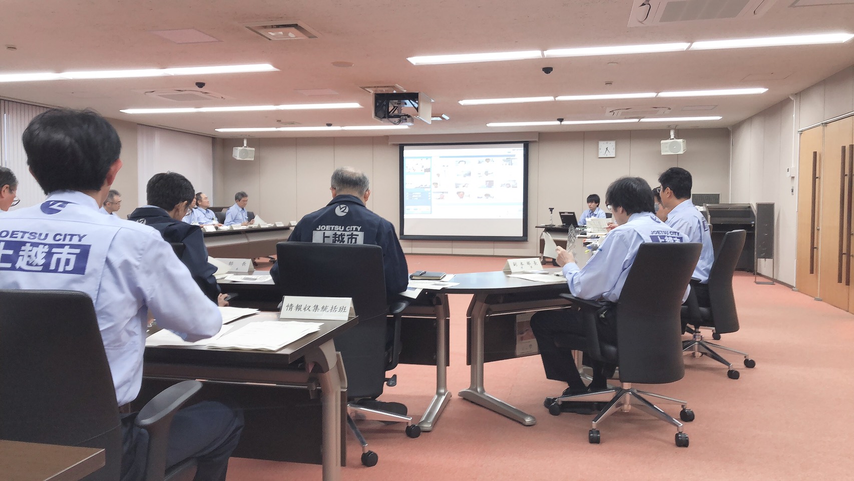 台風19号接近 災害警戒本部設置 各地で備え
