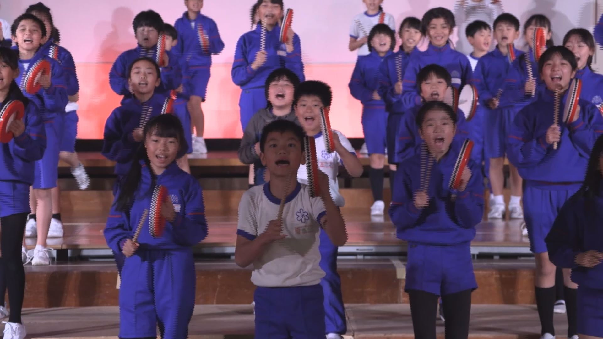 上教大附属小 音楽集会に向けダンス練習！テーマは「沖縄」