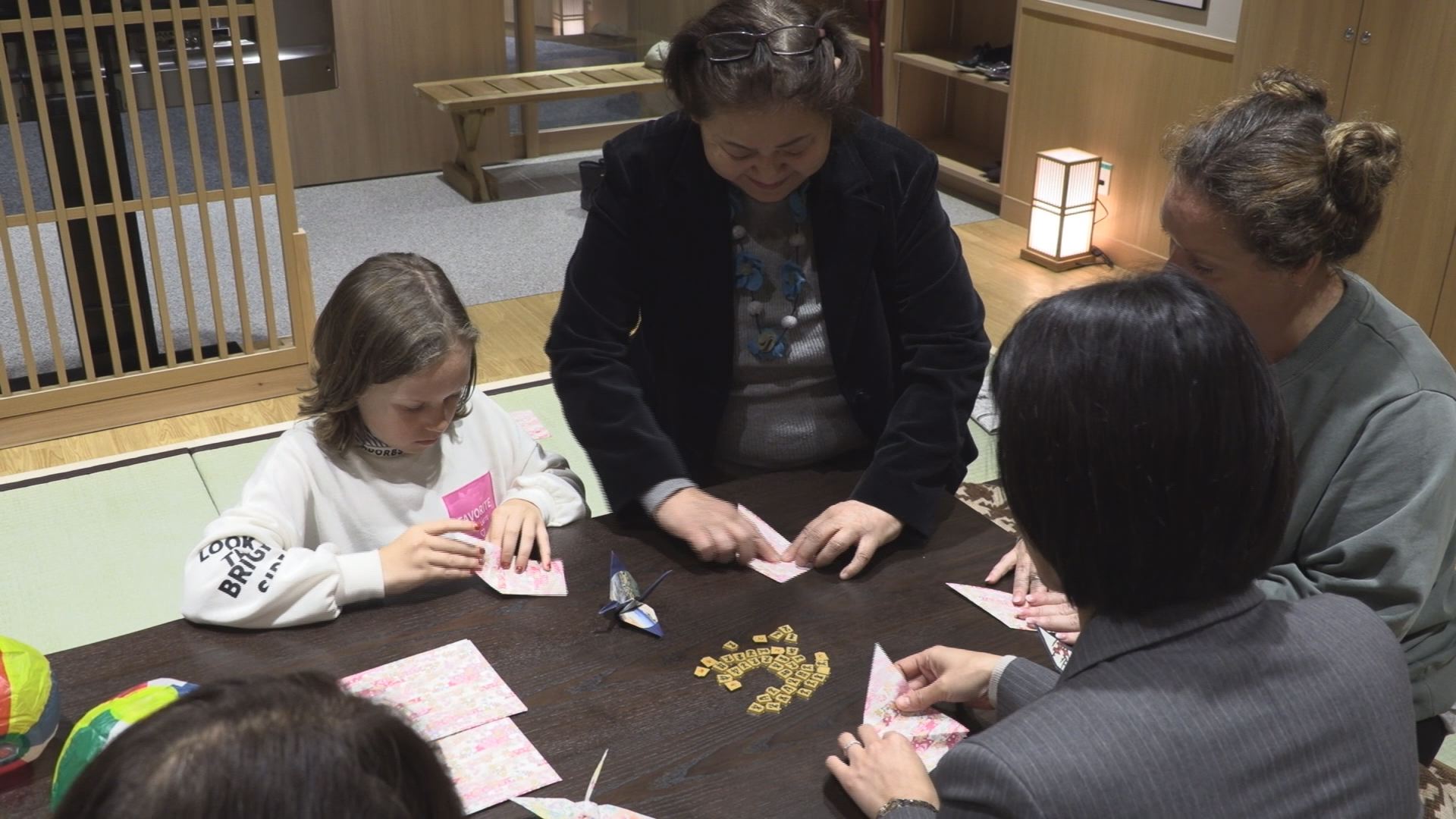 本町のおかみさん ロッテアライリゾートで日本文化アピール！