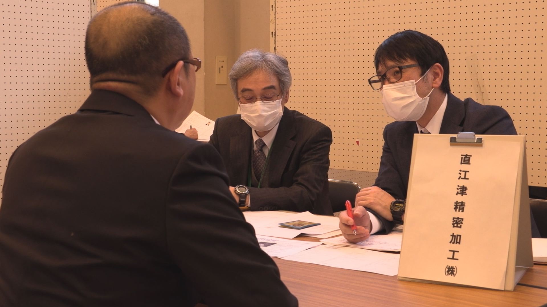 仕事を求める障がい者と企業の出会いの場 合同就職面接会