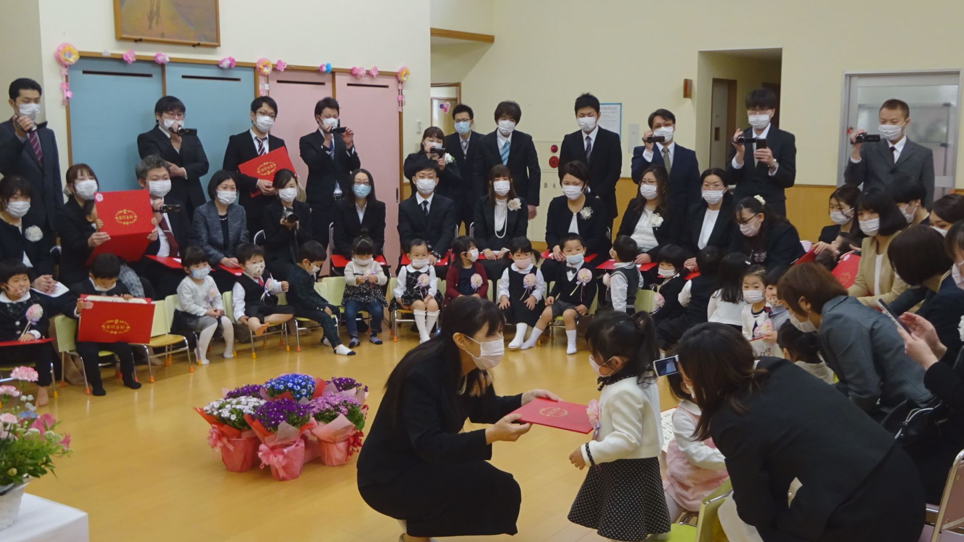 くびきひよこ園が閉園 きょう27日 最後の卒園式