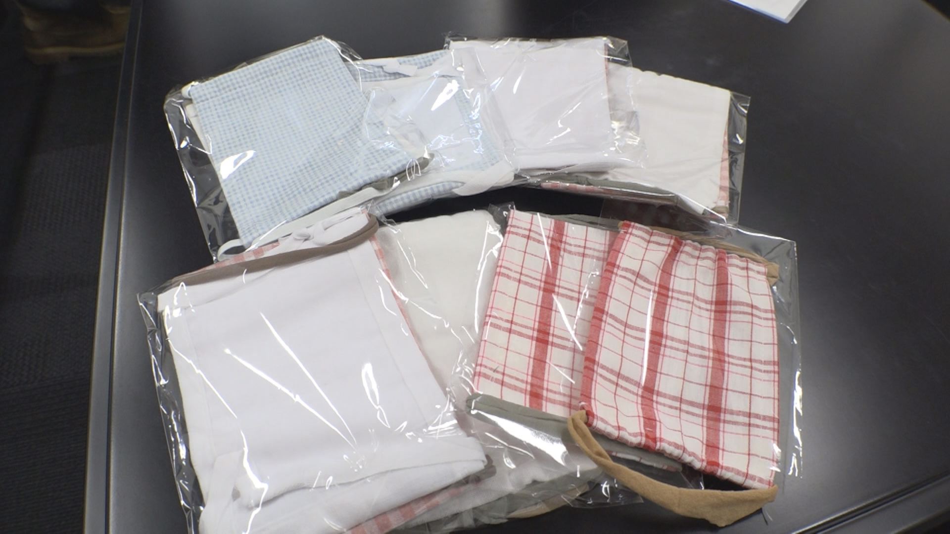 手作りマスク200枚以上寄贈 材料不足でも工夫凝らして