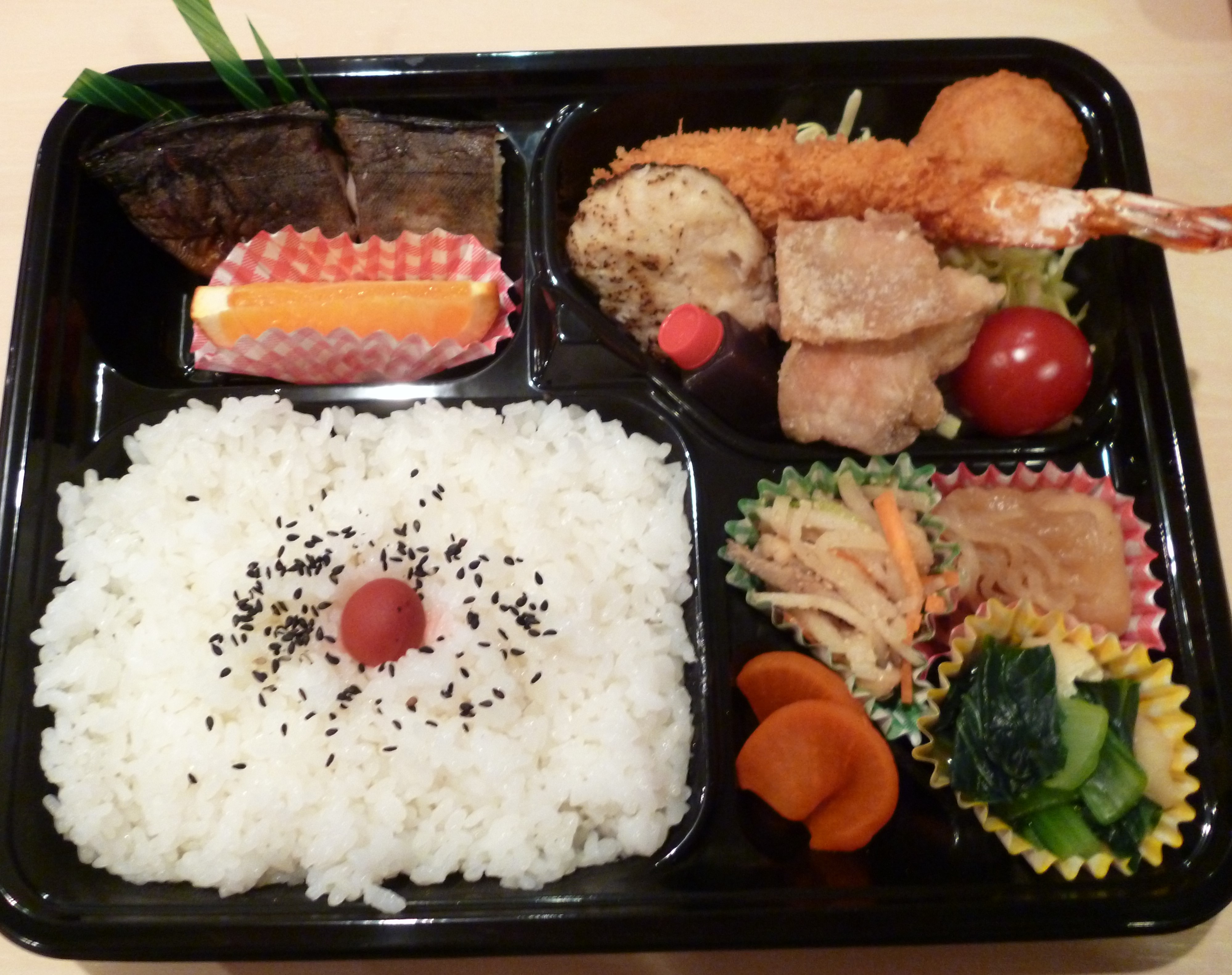 「割烹 瓢屋（ひさごや）」新鮮な魚＆野菜のこだわり弁当♪