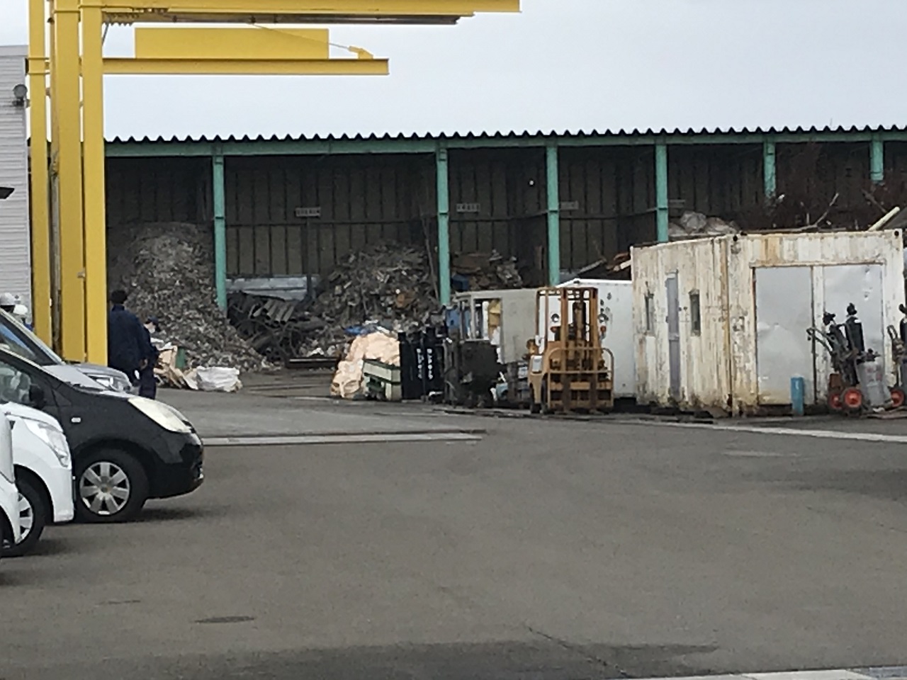 上越市石橋新田 廃棄物処理場で火災 けが人なし