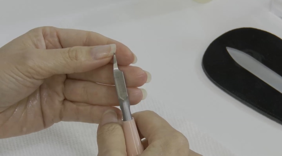 【動画】爪切りの常識が変わる！「美爪でBeauty」