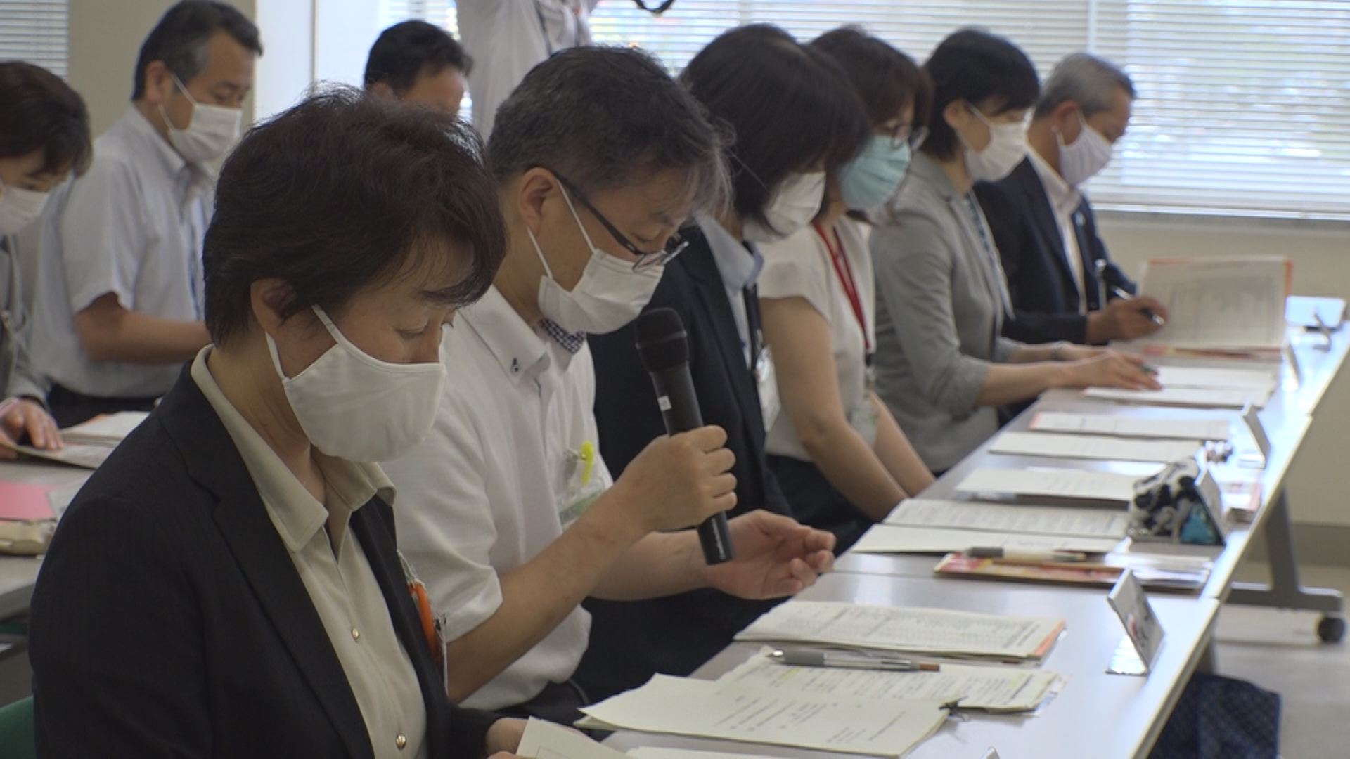 上越市 児童虐待数が過去5年で最多 防止ハンドブック配布へ