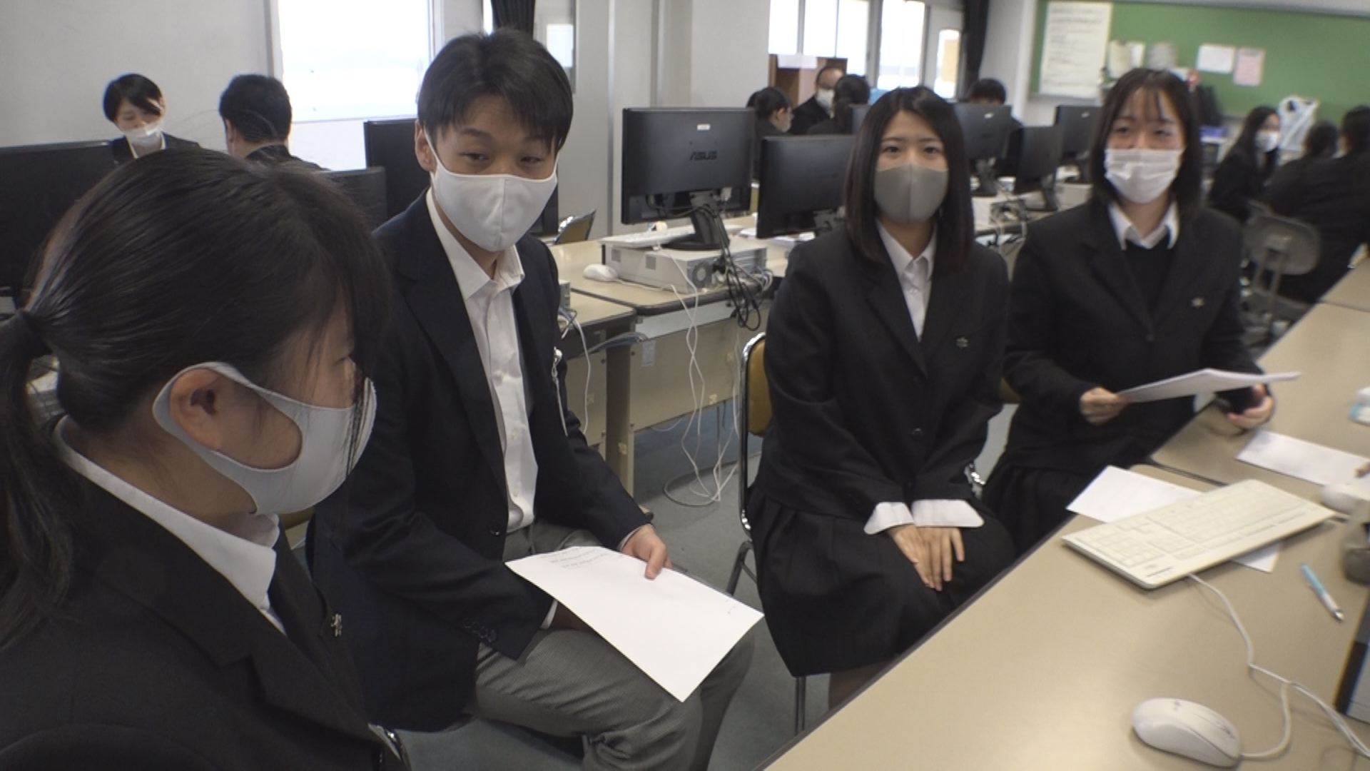 高田商業生が「人口減少」をテーマに研究着手