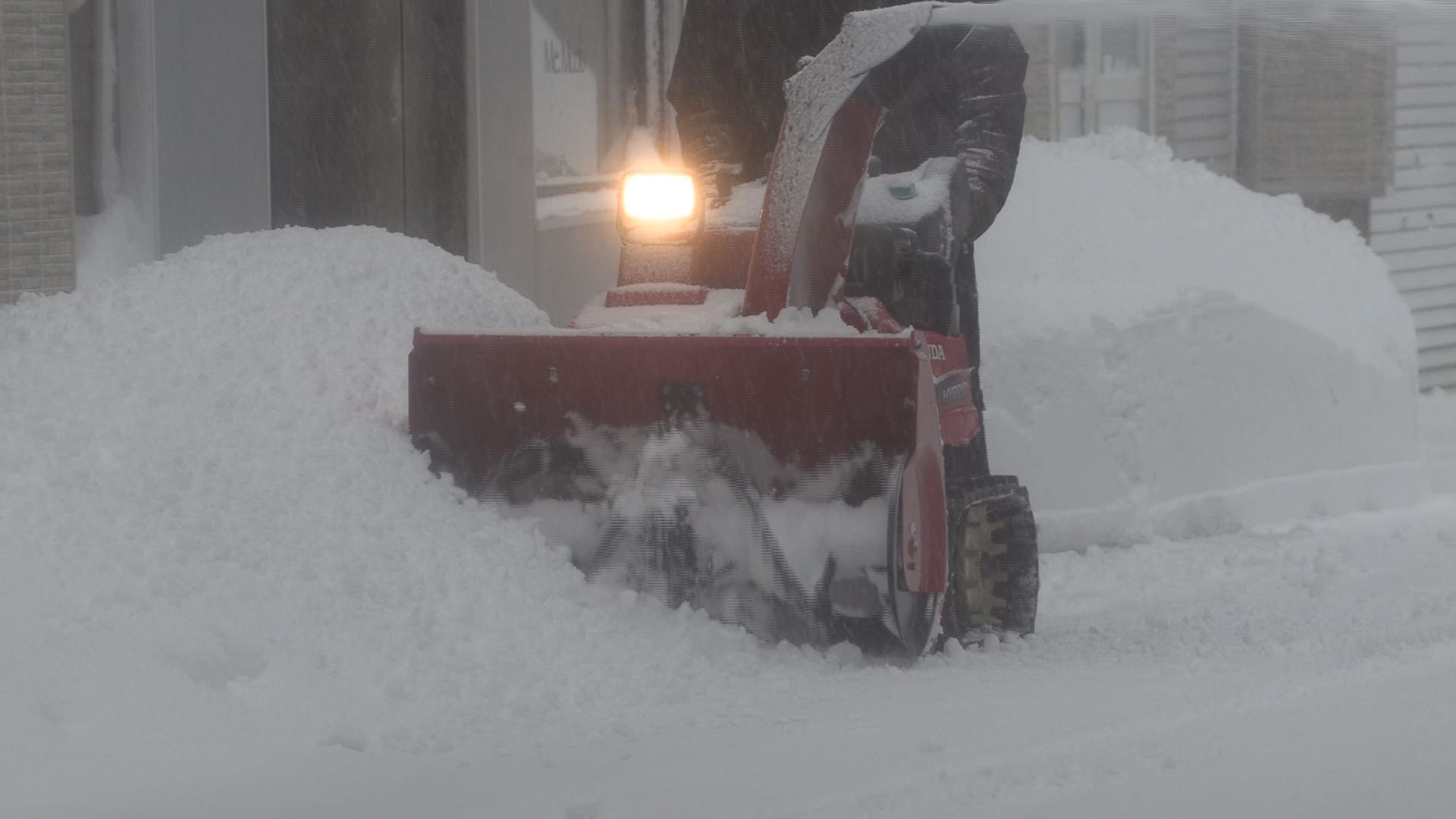 9日（土）夕方にかけて断続的に強い雪 大雪に厳重警戒を！不要不急の外出は控えて