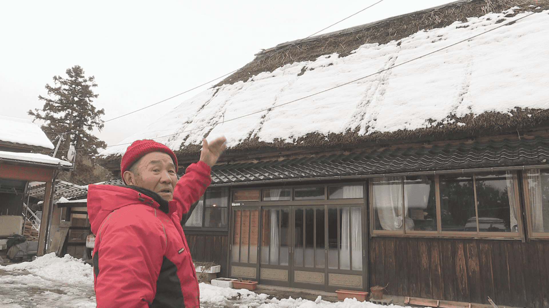 島内の茅葺き文化を守る取り組みはじまる　
