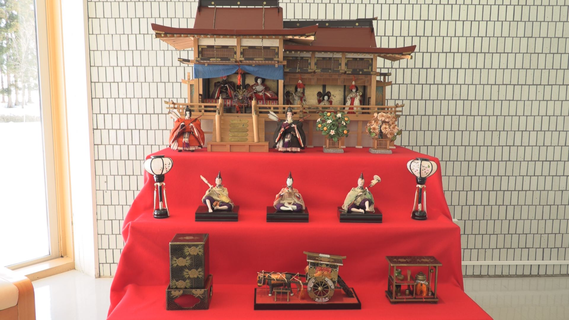 現代のドールハウス 100年前の「御殿びな」 | 上越妙高タウン情報