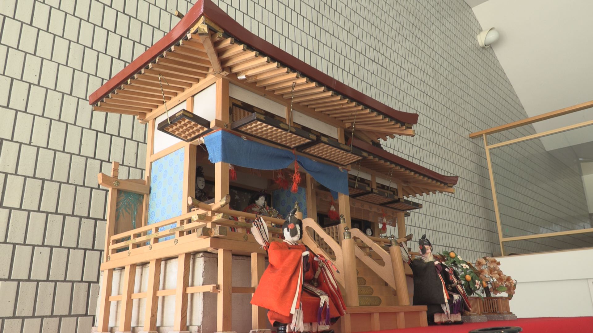 現代のドールハウス 100年前の「御殿びな」 | 上越妙高タウン情報