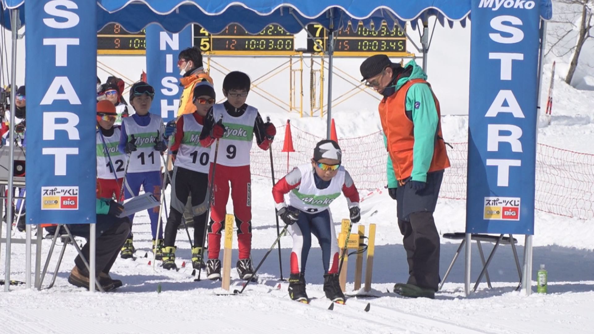 小学生が力比べ！信越学童親善スキー大会