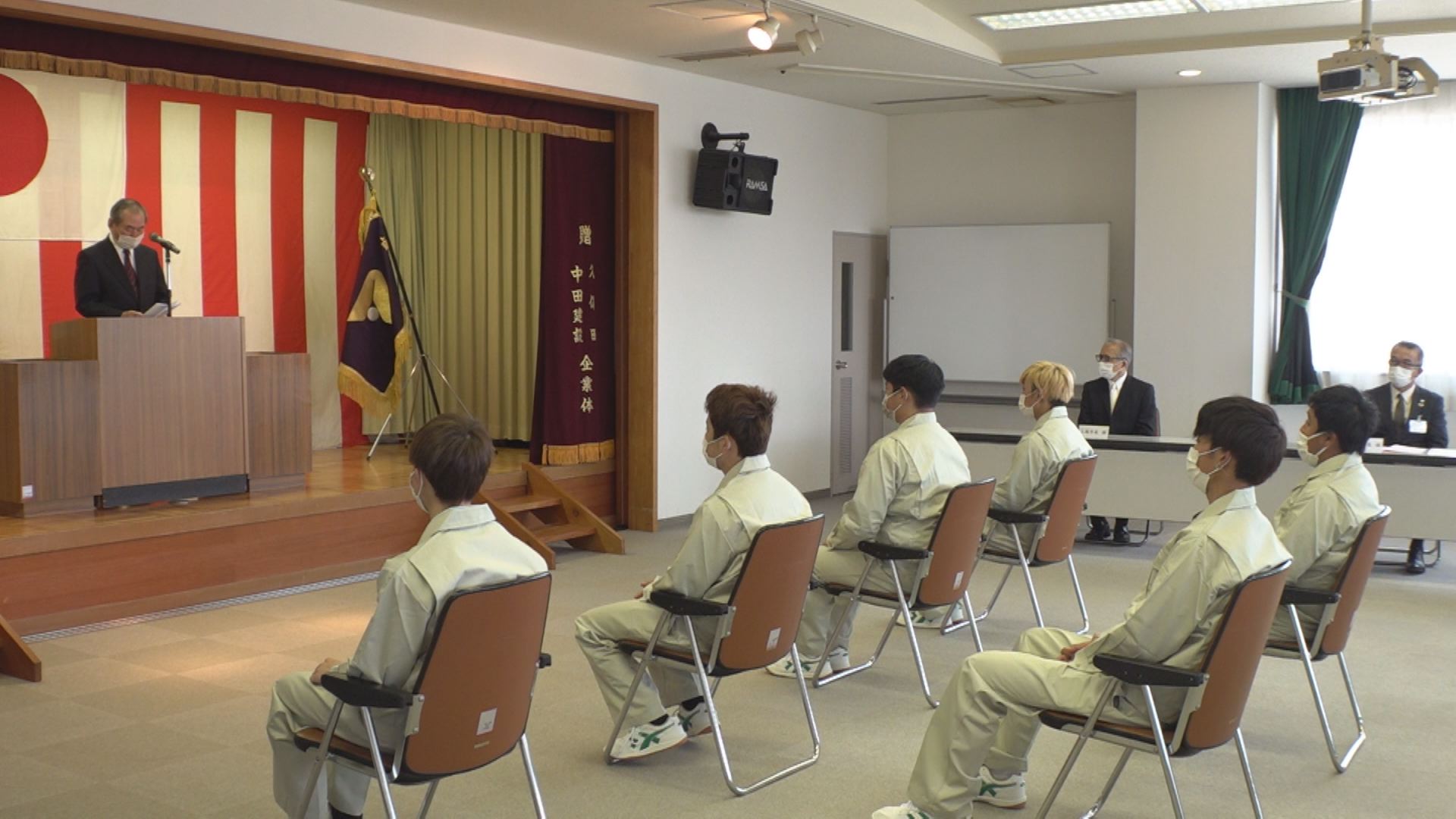 ものづくりの道へまっしぐら！上越人材ハイスクールに6人の若者が入校