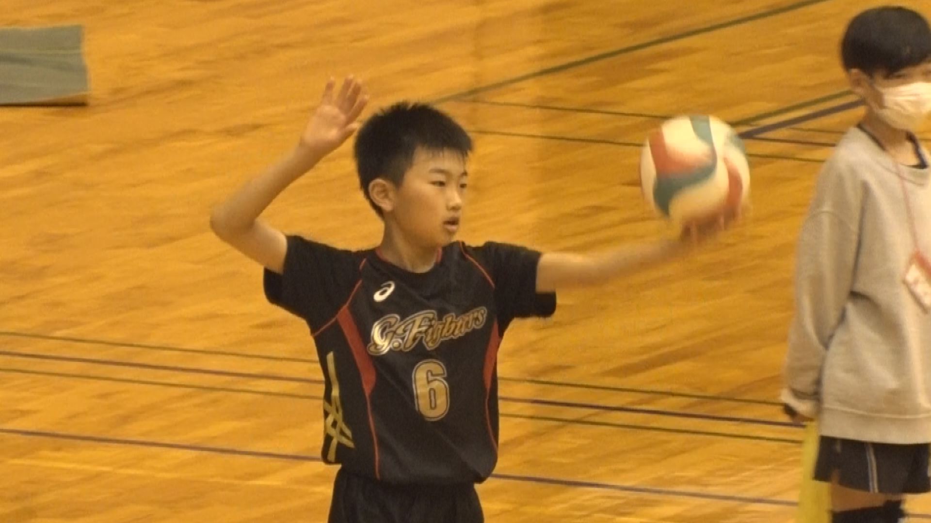 理研製鋼杯小学生バレーボール大会 22チームが熱戦！
